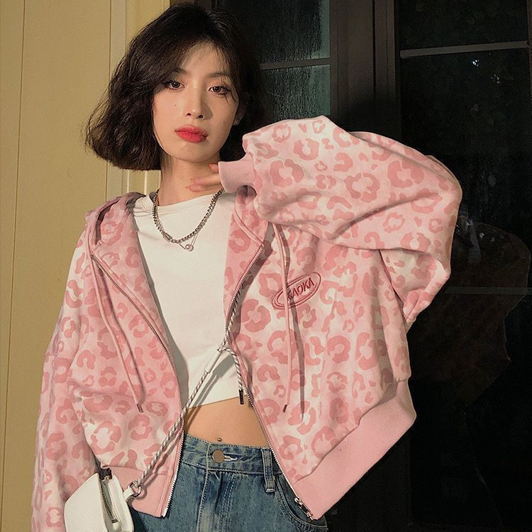 2026 Pink Leopard Print Short Cardigan Jacket for Women, New Loose Hong Kong Style Retro Hooded Sweatshirt for Spring and Autumn, Trendy