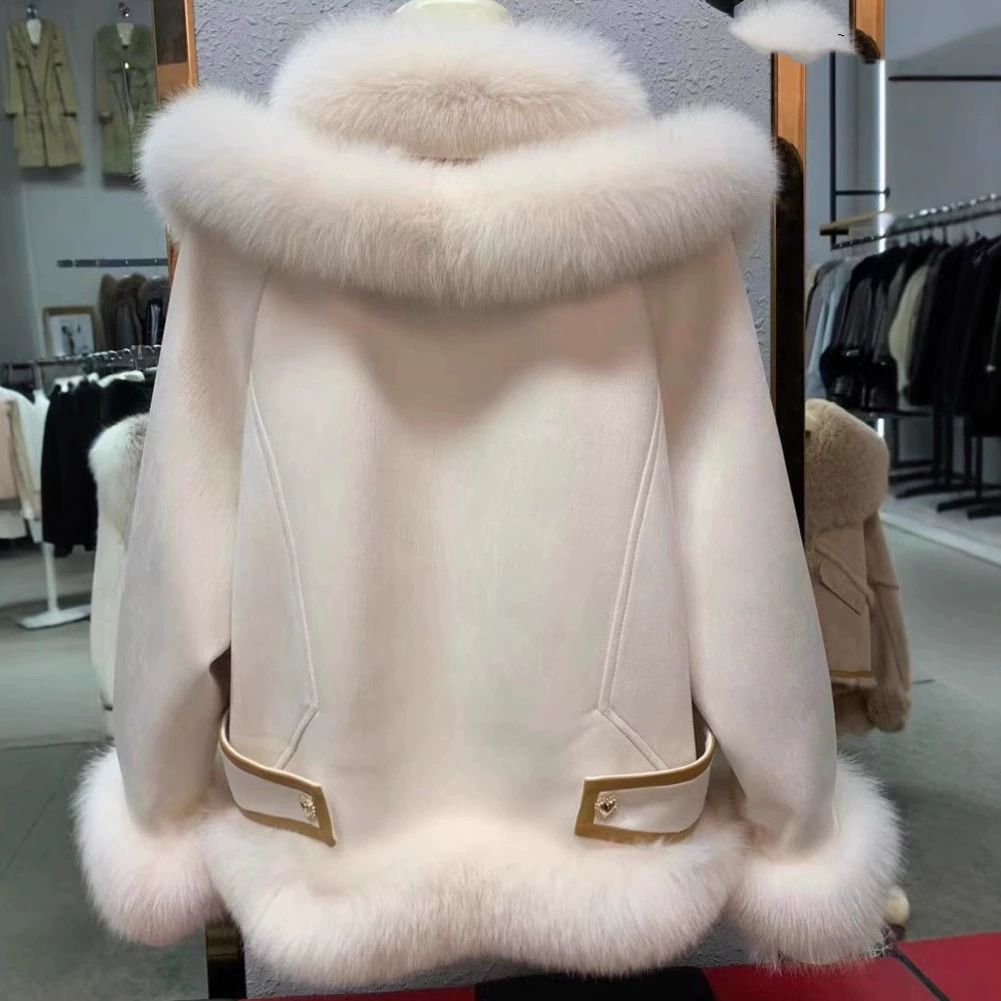 Demi-season fashionable down jacket