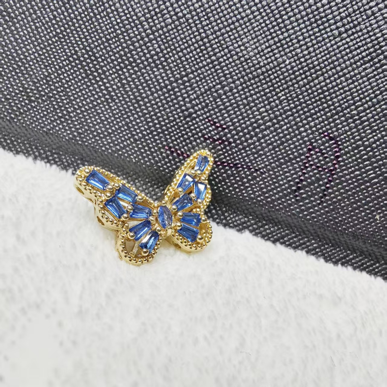 Large Butterfly with Diamonds, Through-Hole Magic Box, Bead-Separated Copper Gold-Plated Crystal Bracelet Necklace DIY Jewelry Accessories, High Color Retention