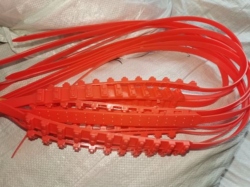 Double-row car tire anti-skid chain, car off-road snow and mud emergency tire anti-skid tie