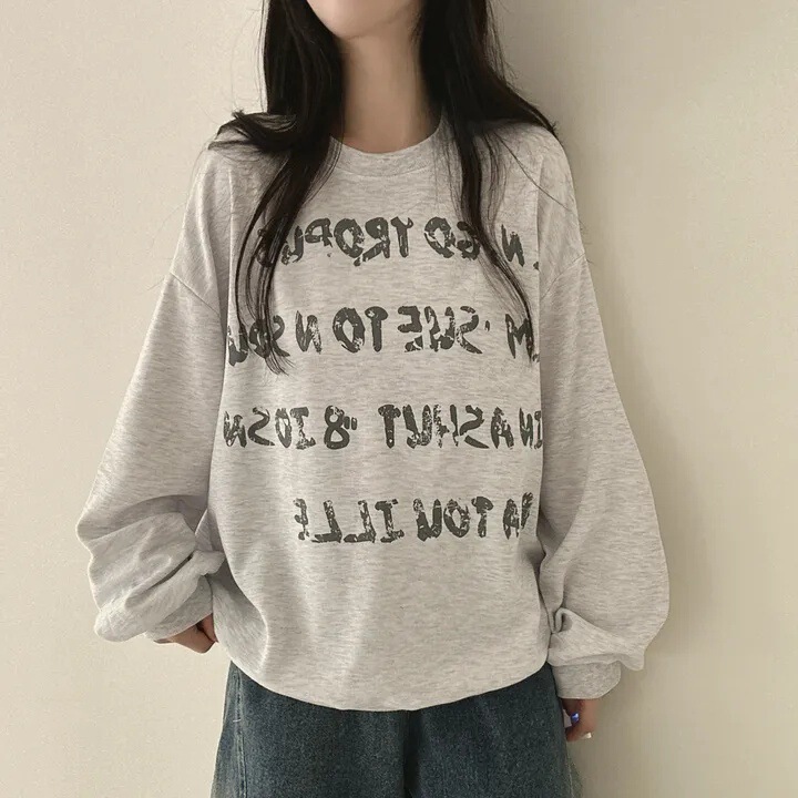 Gray Korean 2026 Autumn New Style Fleece-Lined Round Neck Dongdaemun Pullover Sweatshirt for Women, Loose Casual Thin Top Gray Korean 2026 Autumn New Style Fleece-Lined Round Neck Dongdaemun Pullover Sweatshirt for Women, Loose Casual Thin Top