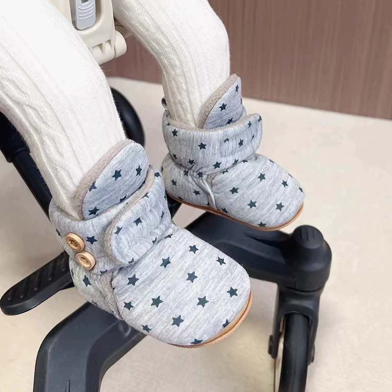 Детские напольные туфли осенние и зимние плюшевые новорожденные теплые хлопчатобумажные детские нескользкие туфли для пола