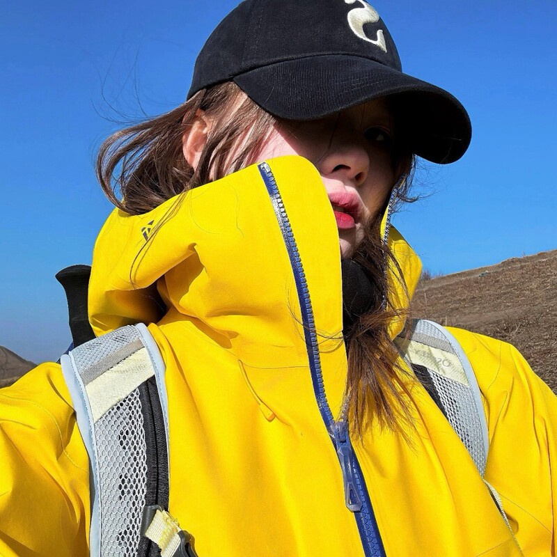 Kaijia Stone's alternative to MONT-X outdoor windproof and waterproof jacket for men and women, suitable for hiking, mountaineering, and skiing