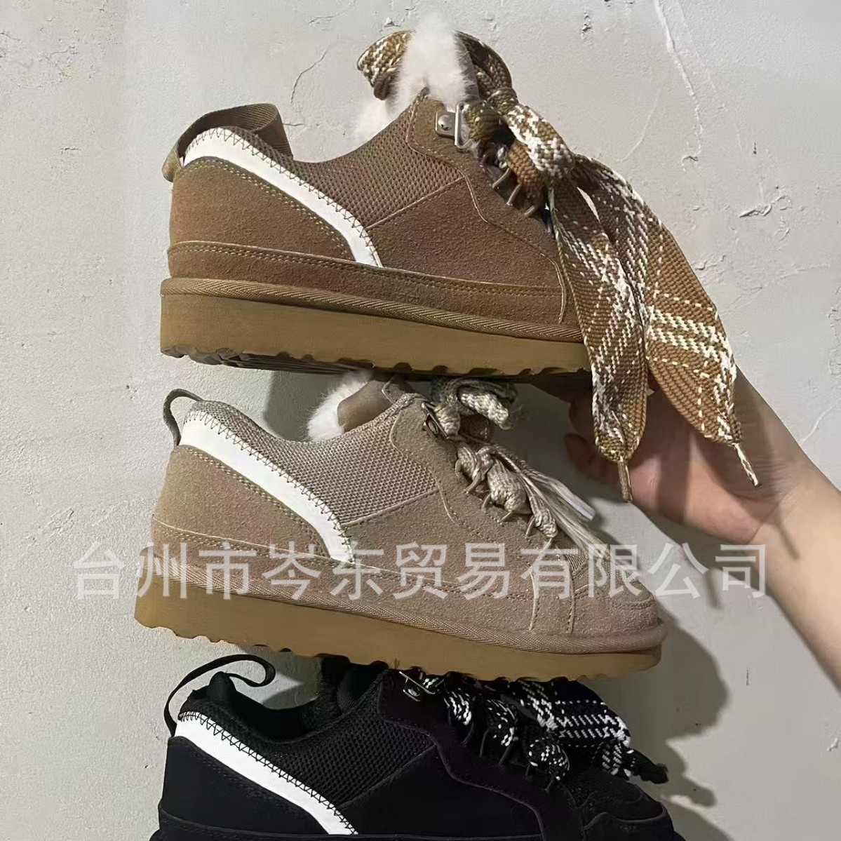 2024 nuevas botas de nieve de lana y piel gruesa en un calentamiento antideslizante zapatos de algodón de invierno para mujeres nuestro tamaño grande