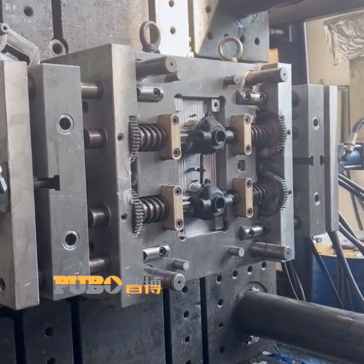 【加工定制】净水器盖子模具水槽配件模具管件模具