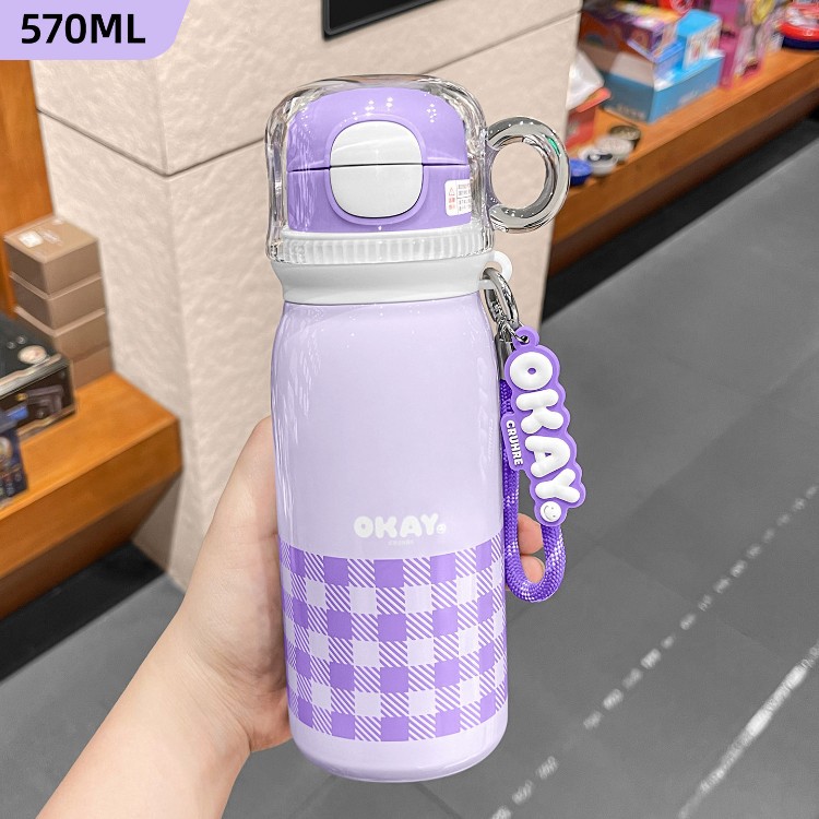 Taza de aislamiento térmico para niñas de alto valor facial, taza de agua de paja de gran capacidad, 2026 nuevo tipo de taza de aislamiento infantil especial para estudiantes escolares