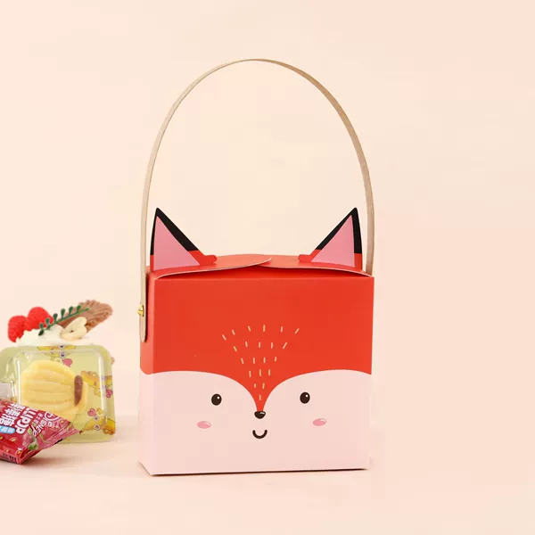 5 pieces in pack, 1 spare piece included - Ahri model