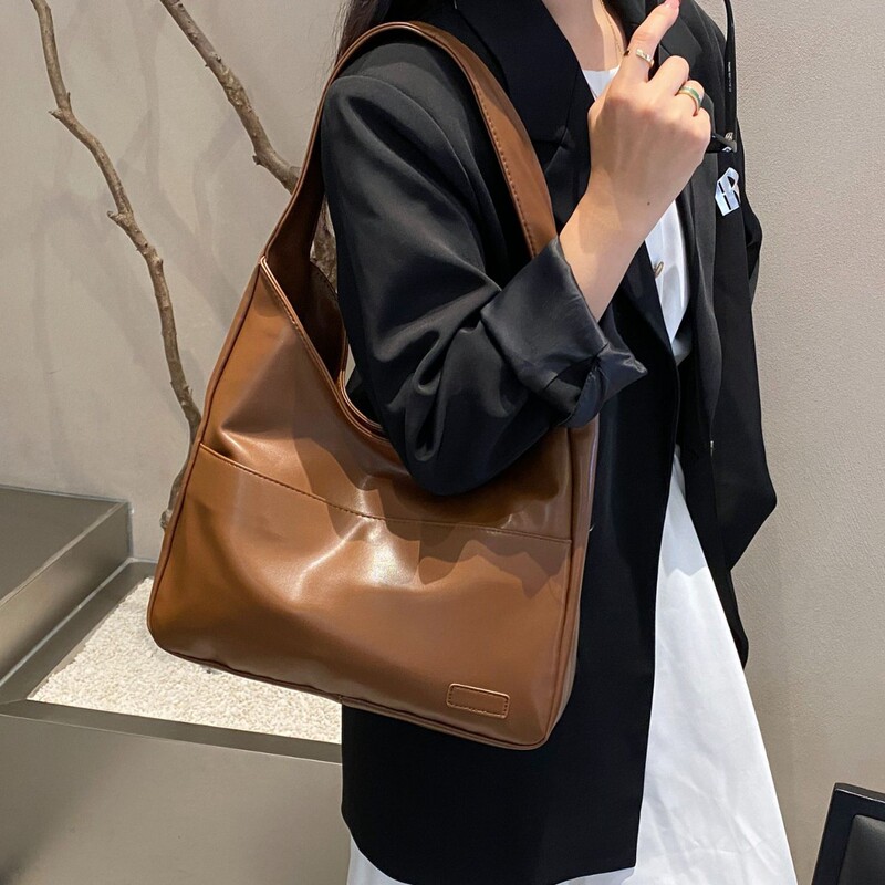 2025 New Spring Soft Leather Tote Bag Large Capacity Brown PU Bucket Bag All-match Commuter Shoulder Bag Women 2025 New Spring Soft Leather Tote Bag Large Capacity Brown PU Bucket Bag All-match Commuter Shoulder Bag Women