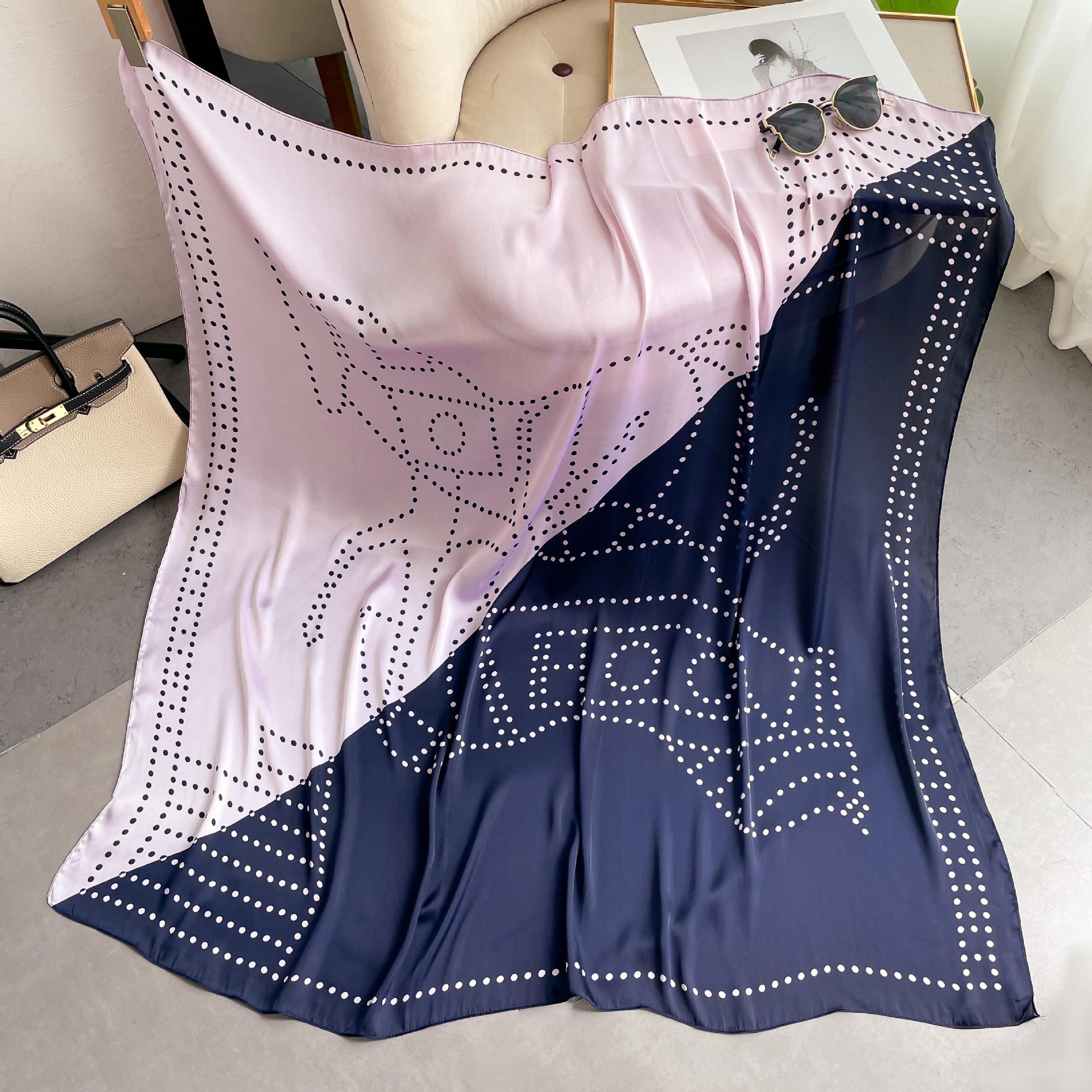 2023 Spring/Summer New Black and White Spliced Zebra Ethnic Style Shawl Silk Square Scarf Women_voghion.com