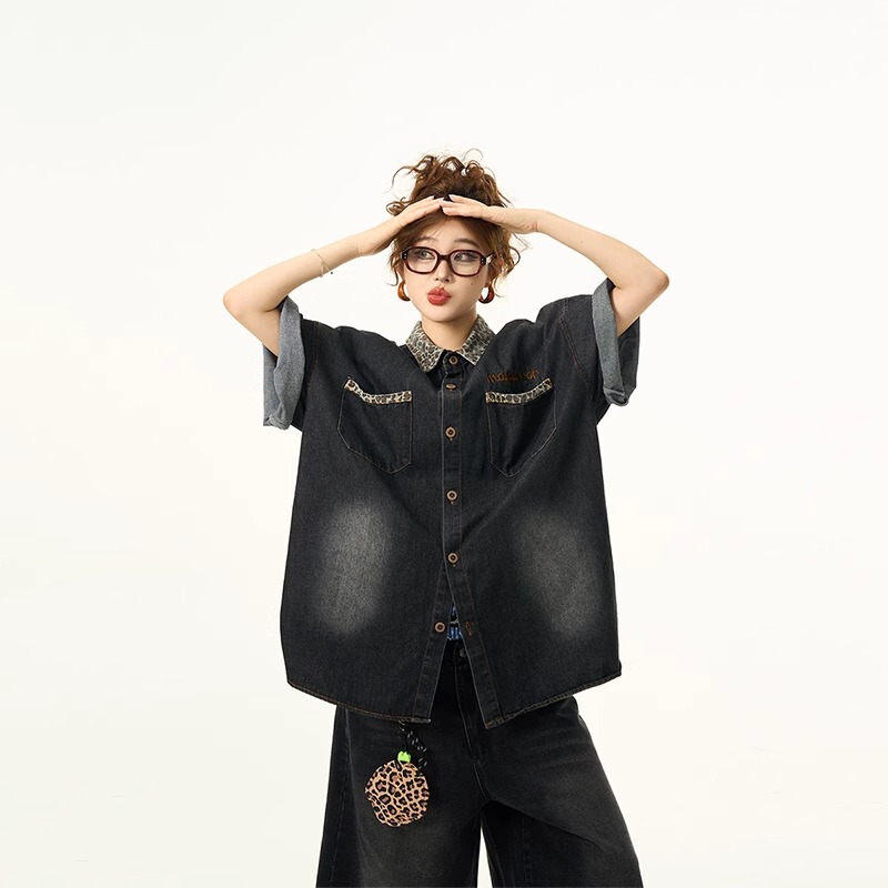 American Niche Leopard Print Stitching Design Sense Short-sleeved Denim Shirt Women's Summer Retro Street-distressed Coat Top American Niche Leopard Print Stitching Design Sense Short-sleeved Denim Shirt Women's Summer Retro Street-distressed Coat Top