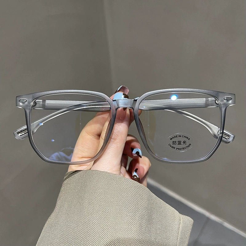 Новые очки Qian Ai TR box anti-blue light Personalized frame myopia eye rack INS rivetin Yanping mirror