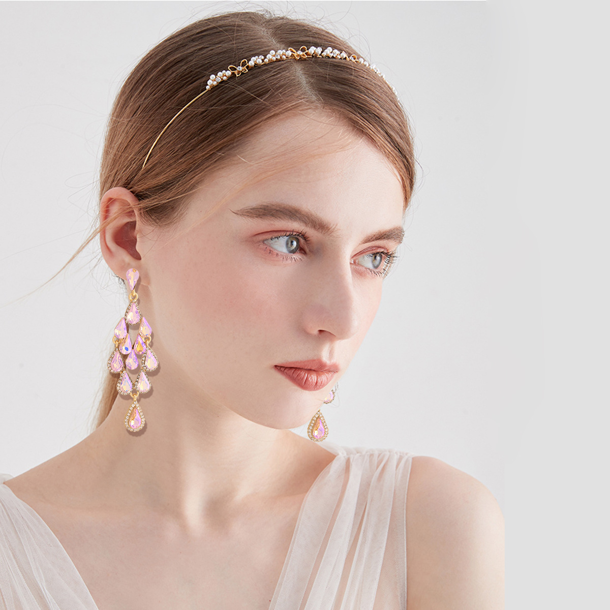 30g Weight Alloy Ear Needle Material Rhinestones Inlay Material Drop Earrings Classification 1 Pair Quantity Holiday, Daily Occasion Alloy Material Rhombus Pattern Spring&Summer Season Women's Gender Inlay Design Vacation, Classic Style Style 1 Pair Vacation Classic Style Rhombus Inlay Alloy Rhinestones Drop Earrings 18