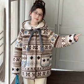 女童装连帽加绒2025新款冬季颗粒绒保暖儿童费尔岛洋气羊羔绒外套