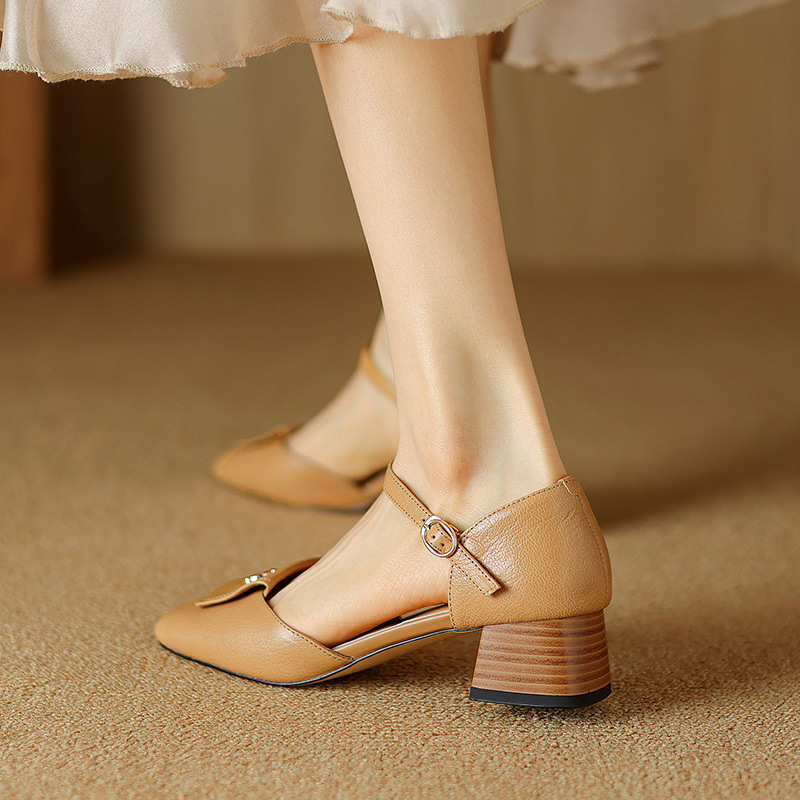 Sandal nữ quai ngang mũi bao da cừu cao cấp, gót vuông ổn định — Màu trắng be chi tiết 18
