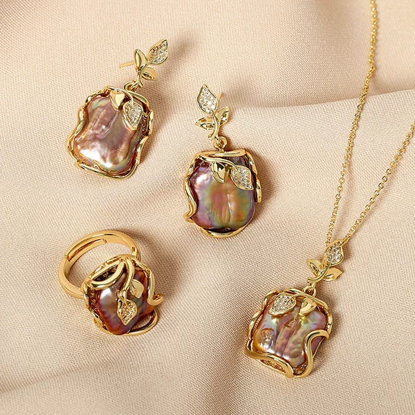 Purple necklace, chain, set
