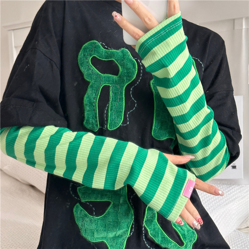 704524134548s3928174f-c816-4e9