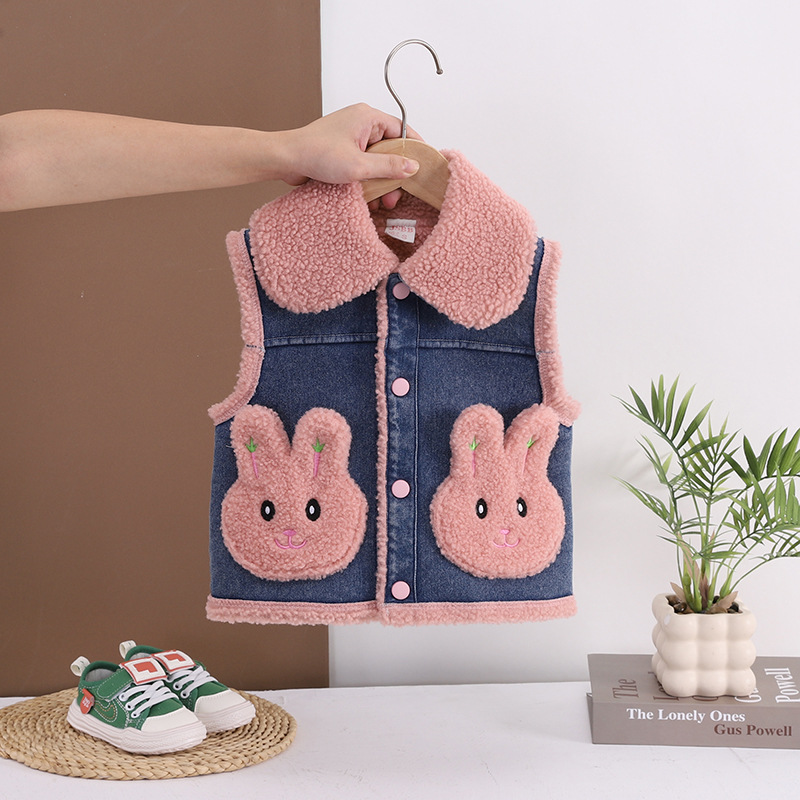 Niñas engrosadas chaleco de conejo otoño y invierno nuevo tipo de camisa de hombro con chaleco caliente para niños de mediano y medio estilo coreano