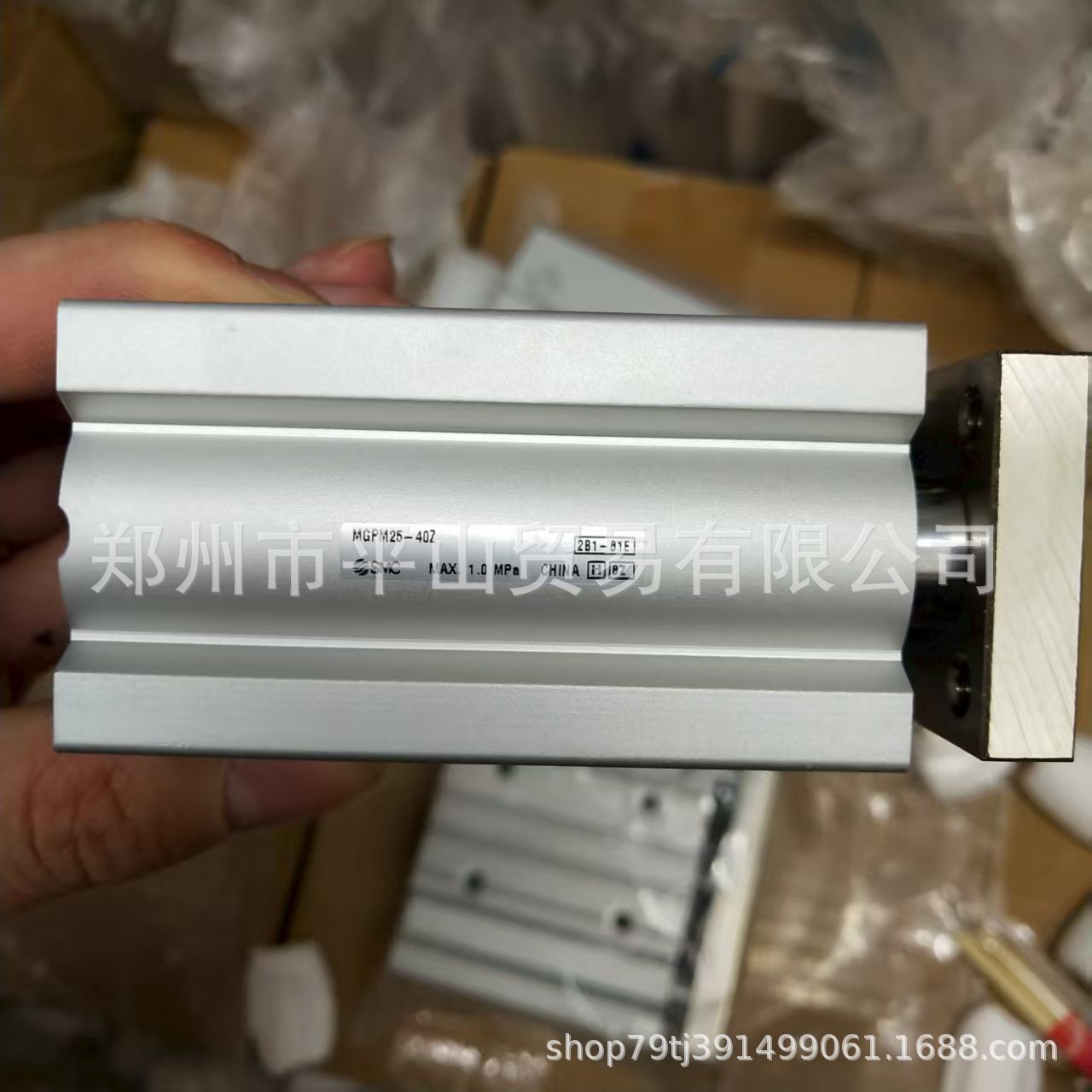 日本SMC气动执行器MGPM25-40Z薄型导杆气缸
