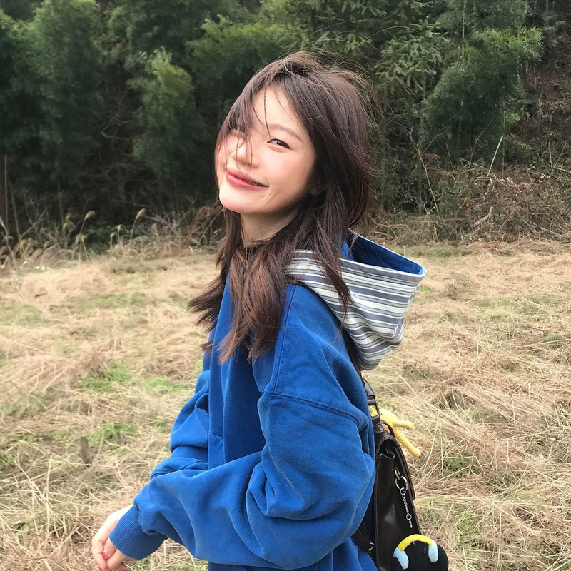 2026 New Blue Washed Hooded Sweatshirt for Women, Loose Fit, Versatile Striped Hoodie, Patchwork Casual Short Jacket for Autumn