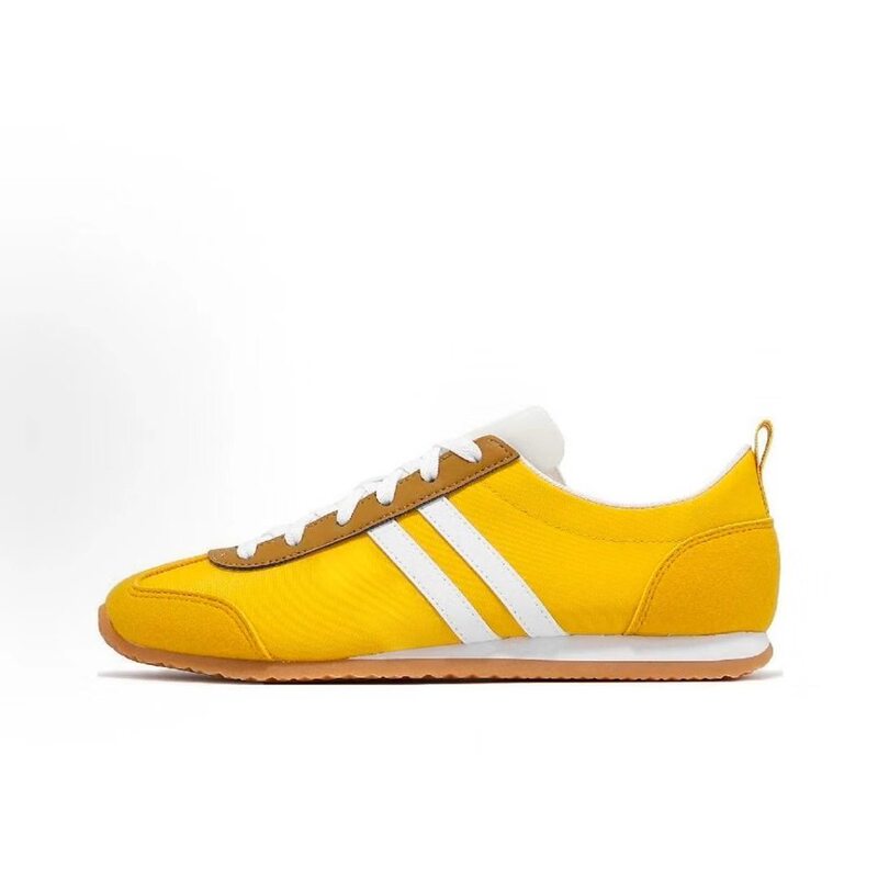 Putian shoes, a cross-border fashion brand, offers trendy and casual footwear for both men and women. These classic, versatile, low-top sneakers are perfect for couples Putian shoes, a cross-border fashion brand, offers trendy and casual footwear for both men and women. These classic, versatile, low-top sneakers are perfect for couples