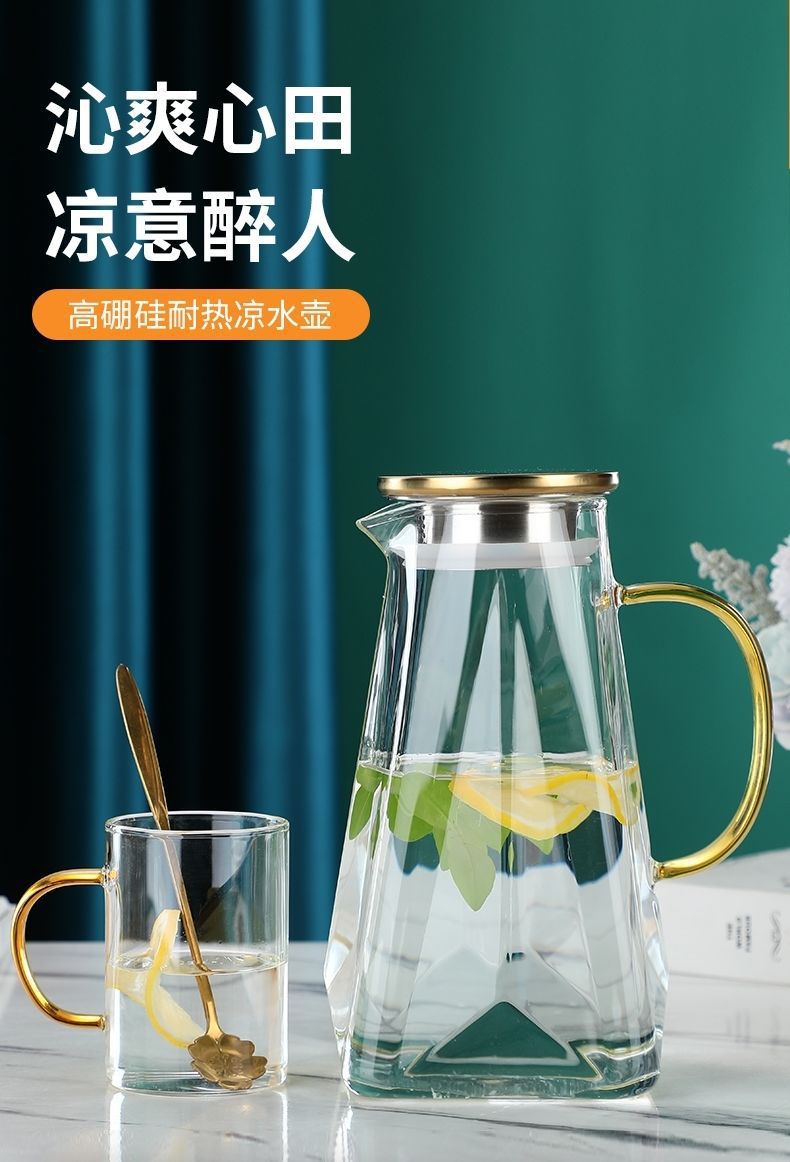 DE3B764DE9F526A7A74E101D56EAF4