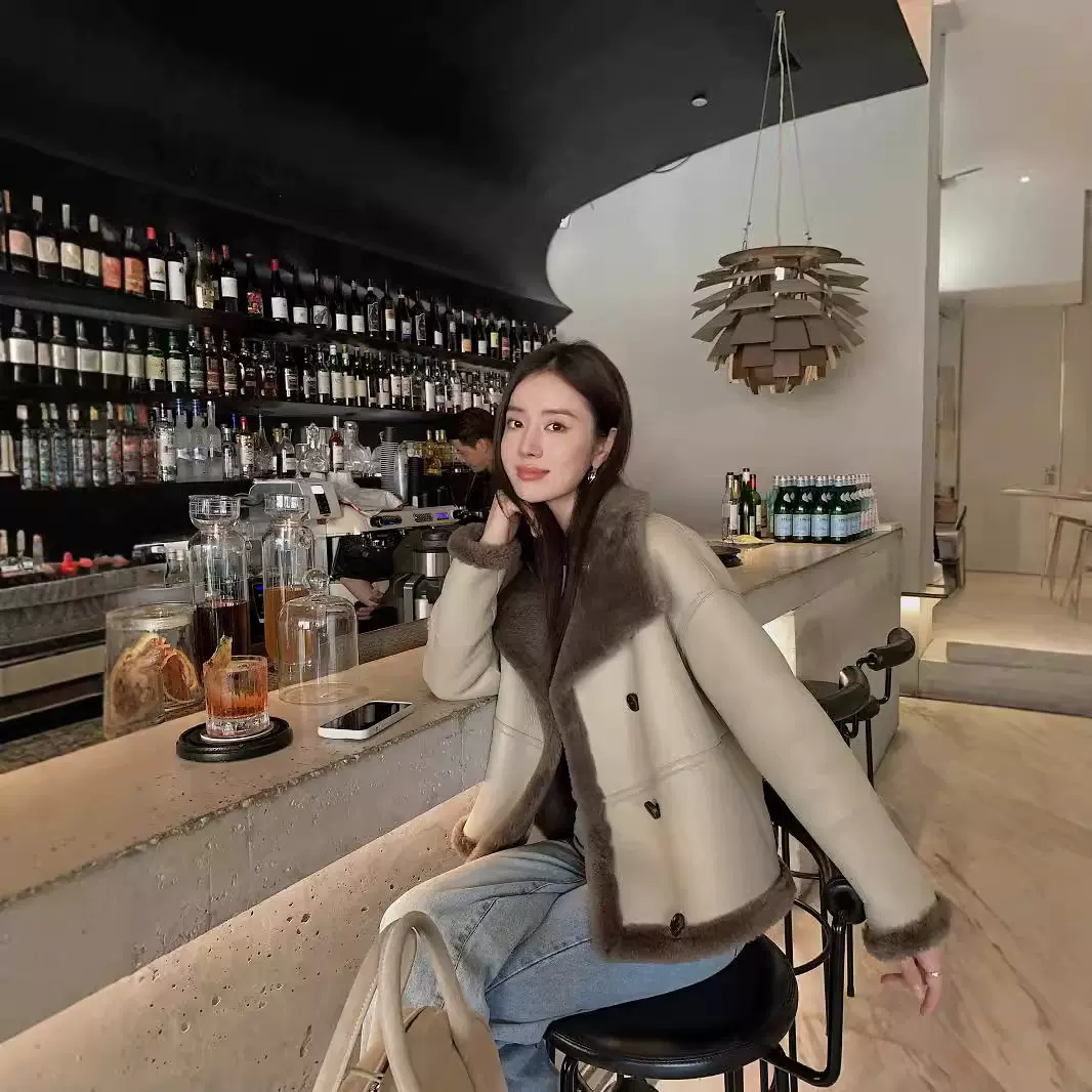 2025新款美利奴皮毛一体外套女冬季短款立领真皮机车皮衣皮草外套
