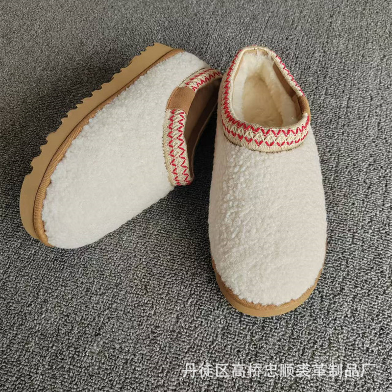 新款羊羔毛雪地鞋