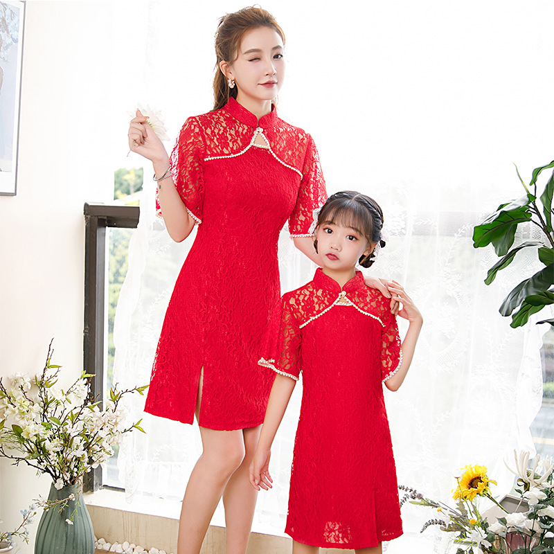 Vestido de padres e hijos vestido de verano vestido cheongsam de las mujeres 2023 nuevo vestido de niña de manga grande cheongsam de encaje de alta gama