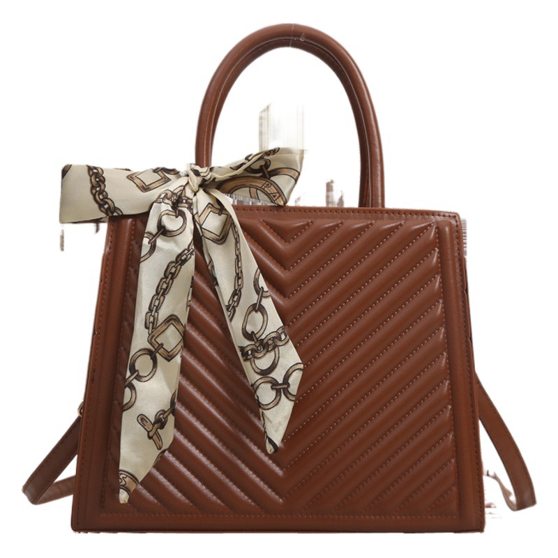 Estilo coreano de moda simple bolso de las mujeres de alta textura de invierno Nuevo diseño nicho bolso de gran capacidad bolsa de mensajero