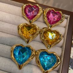 中古西洋粉黄蓝爱心宝石钻S925银针耳钉铜镀真金复古宫廷耳饰女