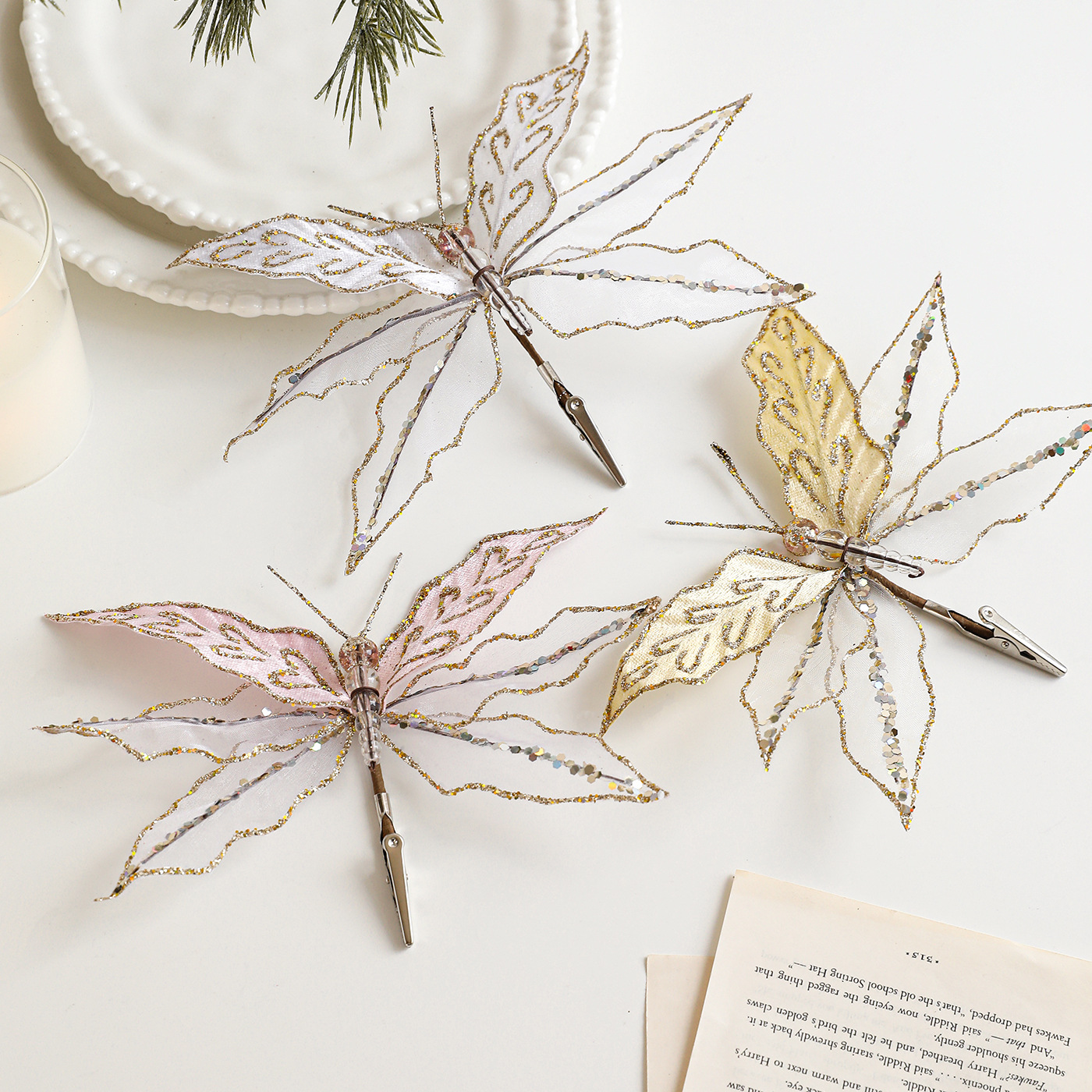 Nuevos productos de decoración de Navidad de alta calidad tela de malla de simulación de mariposas mariposas festivas decoración de bodas props