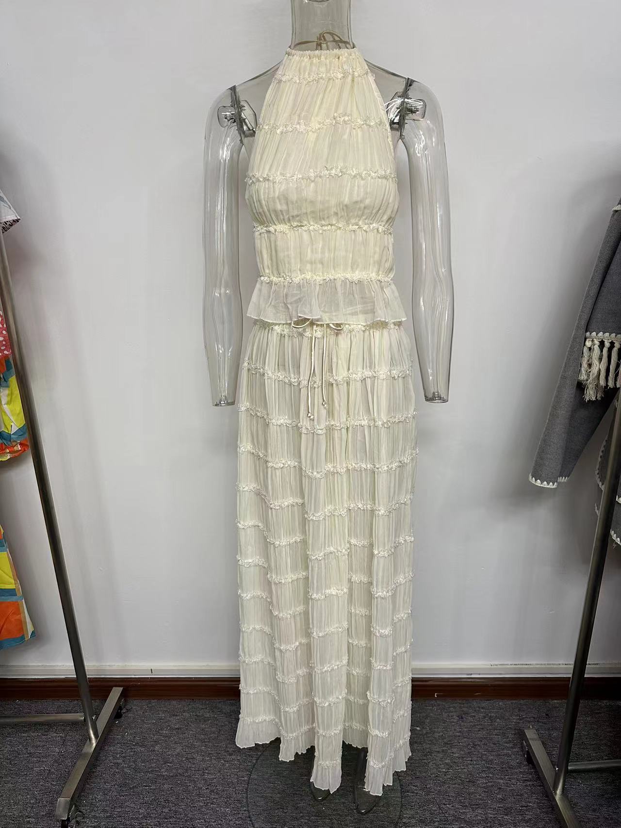 2026 Spring Summer New European And American Fashion Sexy Backless Halter Lace Vest Long Dress Set_ecoleips.com