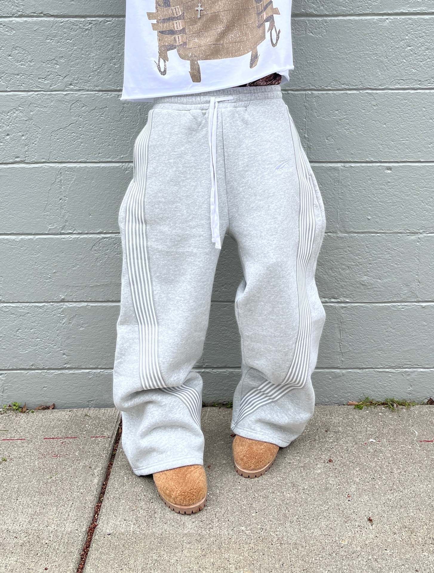 Vintage Y2k Retro Side Stripe Jogger Pants For Men And Women_voghion.com