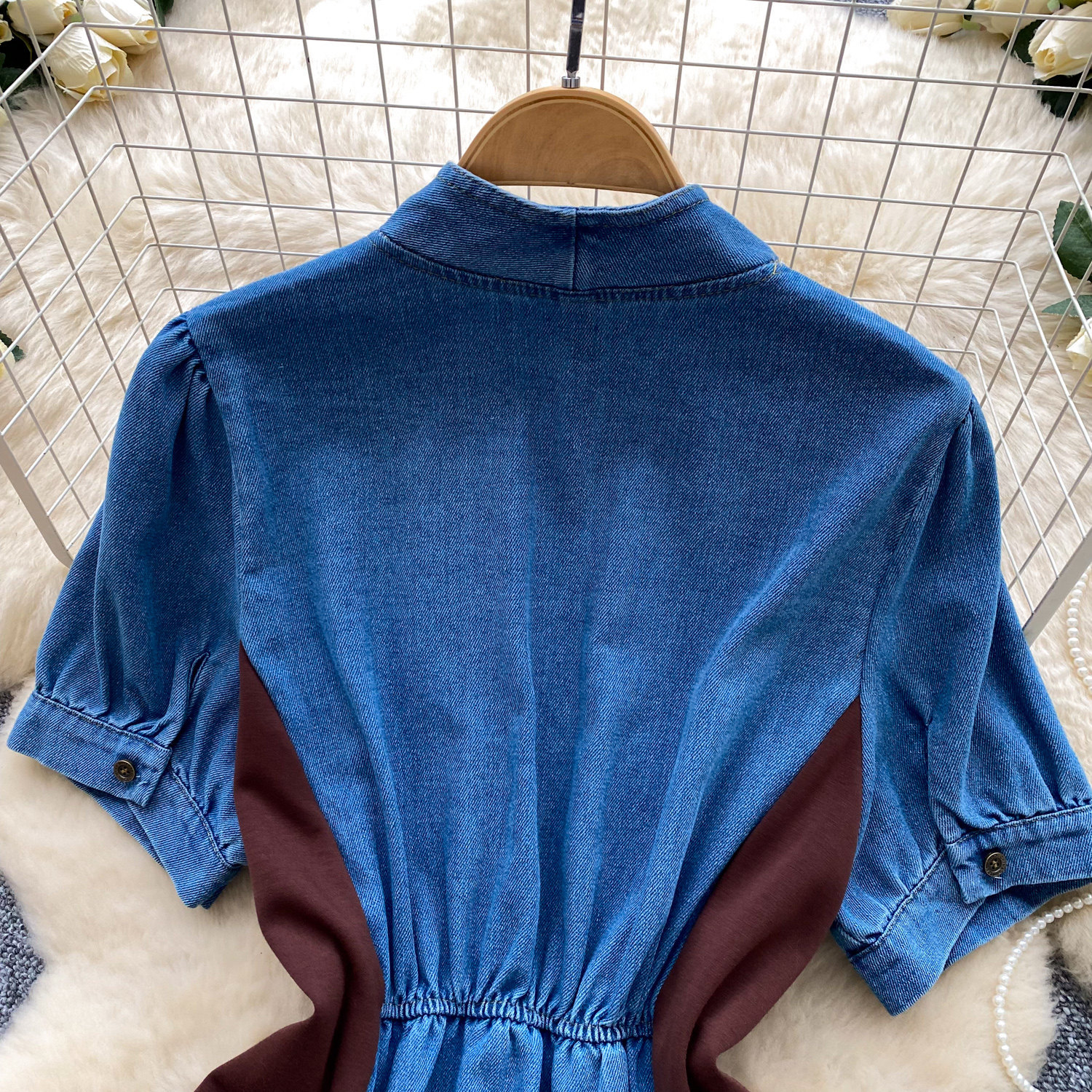 Women's French-Inspired V-Neck Short Sleeve Blouse With Asymmetric Hem And Waist-Defining Silhouette_ecoleips.com