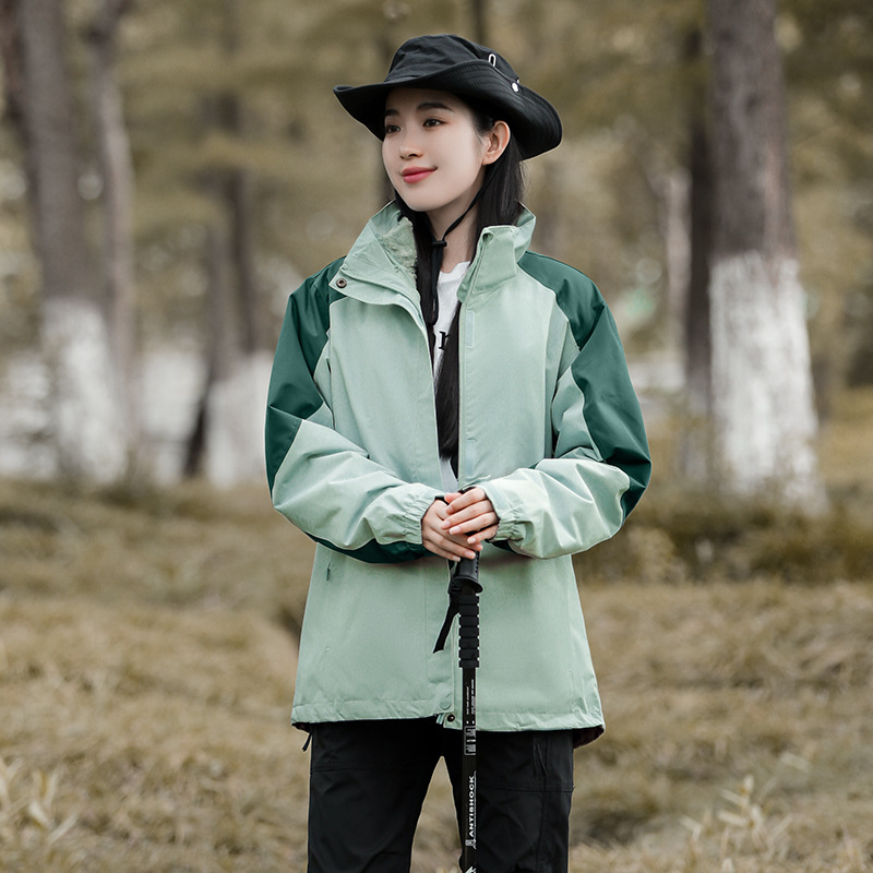 Chaqueta de pareja al aire libre transfronteriza de dos piezas de forro polar de coral para hombres y mujeres chaqueta a prueba de viento traje de alpinismo de esquí acuático