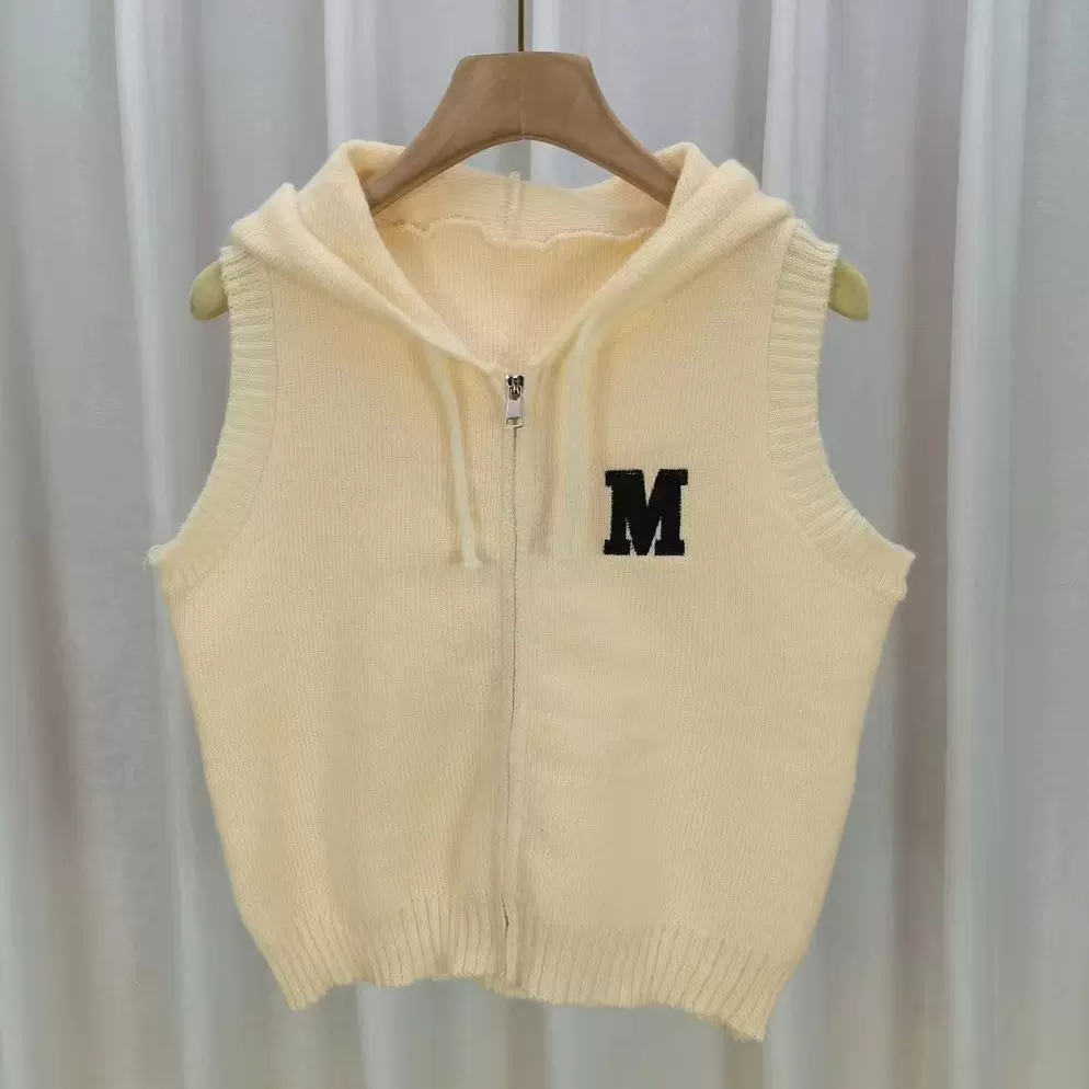 连帽无袖马夹背心女2025秋季新款宽松慵懒风抽绳拉链设计针织上衣