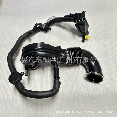 Suitable for Mercedes-Benz intake pipe with oil-water separator 2740905700 2740905200 2740900200