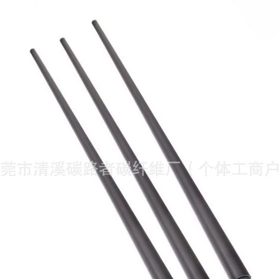 Бильярдный кий из углеродного волокна с черной технологией, универсальный китайский черный восьмиколесный и американский девятишаровый кий, разделенный стержень с большой головкой и отличной производительностью.