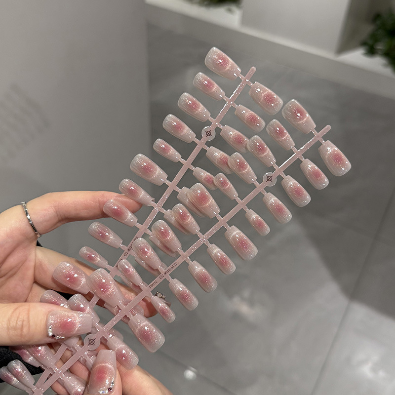 预制甲法式腮红猫眼穿戴美甲短梯形纯欲甜美高级感30片裸色假指甲|undefined