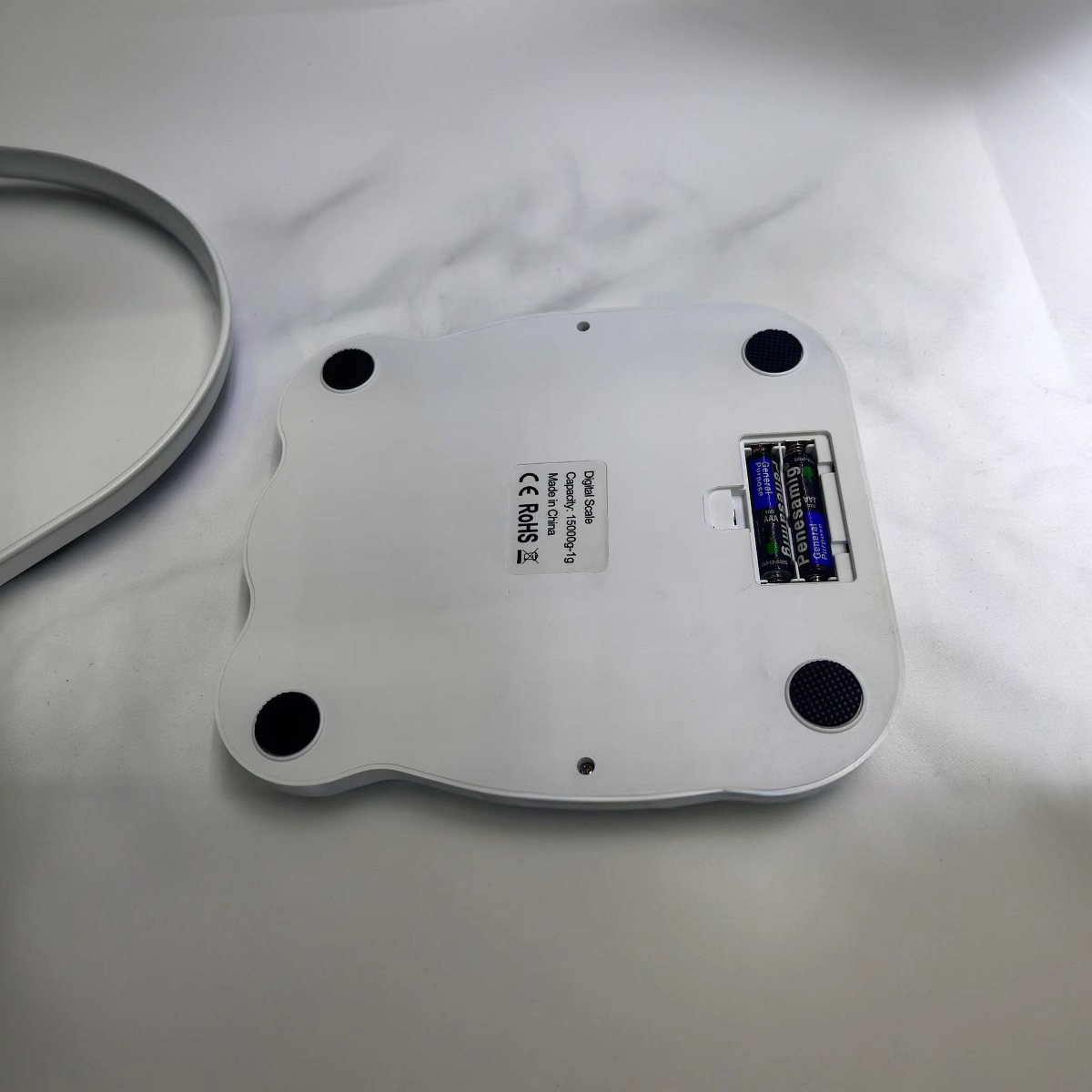 2024 báscula para mascotas báscula electrónica 15kg / 1G báscula de alimentación para perros báscula de exportación