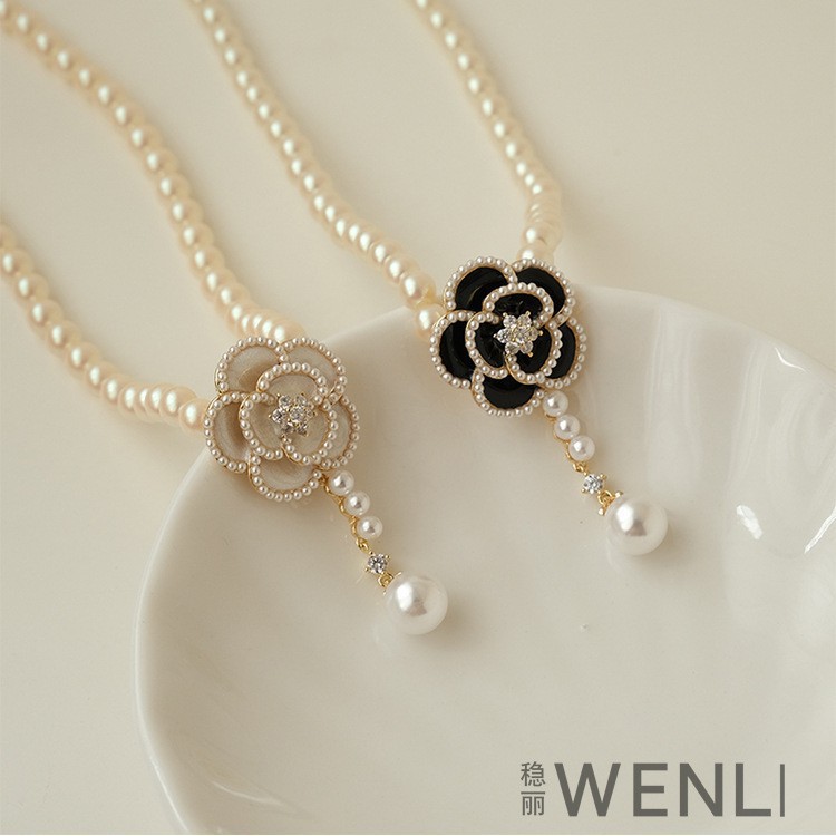 Fashionable cute necklace