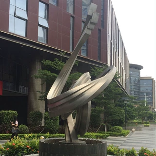 不锈钢雕塑镜面户外园林广场景观定制镂空摆件大型不锈钢动物雕塑