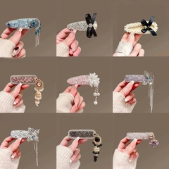2025新型花フリンジヘアクリップファッション気質水晶サイドクリップ前髪クリップ真珠bbクリップ髪飾り