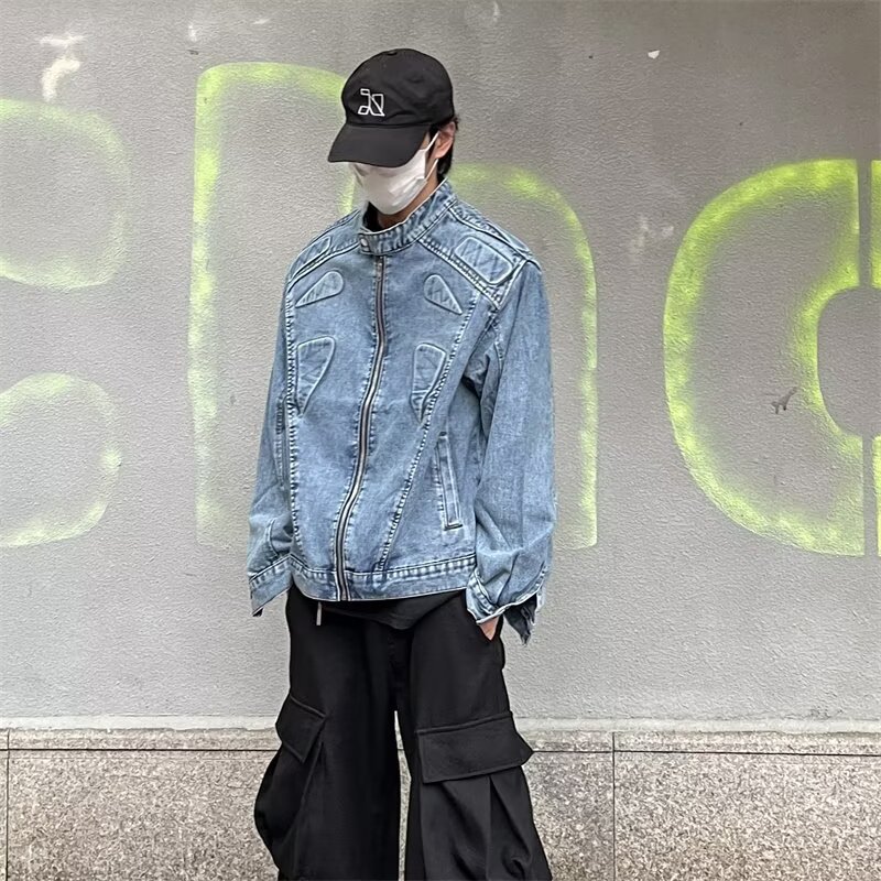 Men's Denim Jacket With Shoulder Pads And Standing Collar_voghion.com