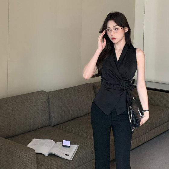 Black V-neck Sleeveless Shirt Women's Summer Korean Style Elegant Tight Waist Slim-fit Slimming Strap Design Top