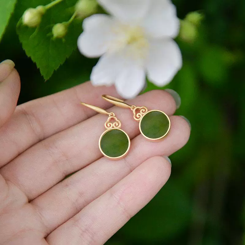 Ювелирные изделия Jasper Jade, серьги, проба серебра 925, 18 карат, зеркальный эффект