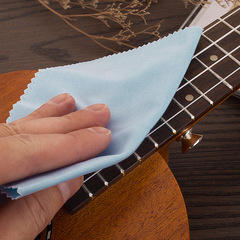 Microfiber Cleaning Cloth for Electric Guitar, Polyurethane Guitar Cleaning Cloth, 17*15cm Universal Musical Instrument Cleaning Cloth, Wholesale