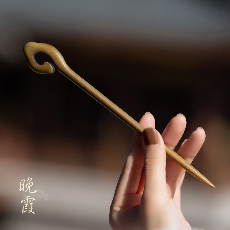 Green sandalwood-xiangyun 18cm