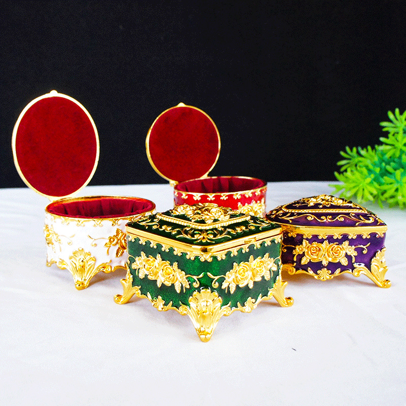 Amor creativo impreso caja de joyería para su amante Almacenamiento de escritorio retro clásico caja de joyería de aleación de zinc