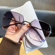 女司机驾驶防紫外线显脸瘦墨镜无框太阳镜高级时尚切边遮阳墨镜女